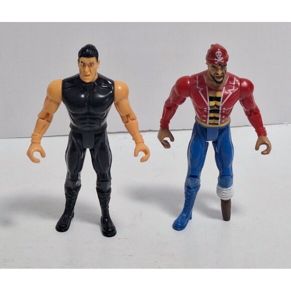 VINTAGE GREENBRIER INTERNATIONAL PIRATES & EXTREME FIGHTING ACTION FIGURE LOT - Picture 1 of 6